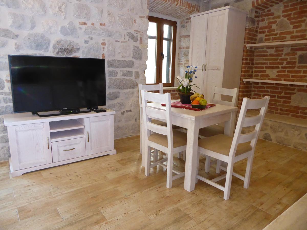 Apartments Dukic Kotor Exterior foto